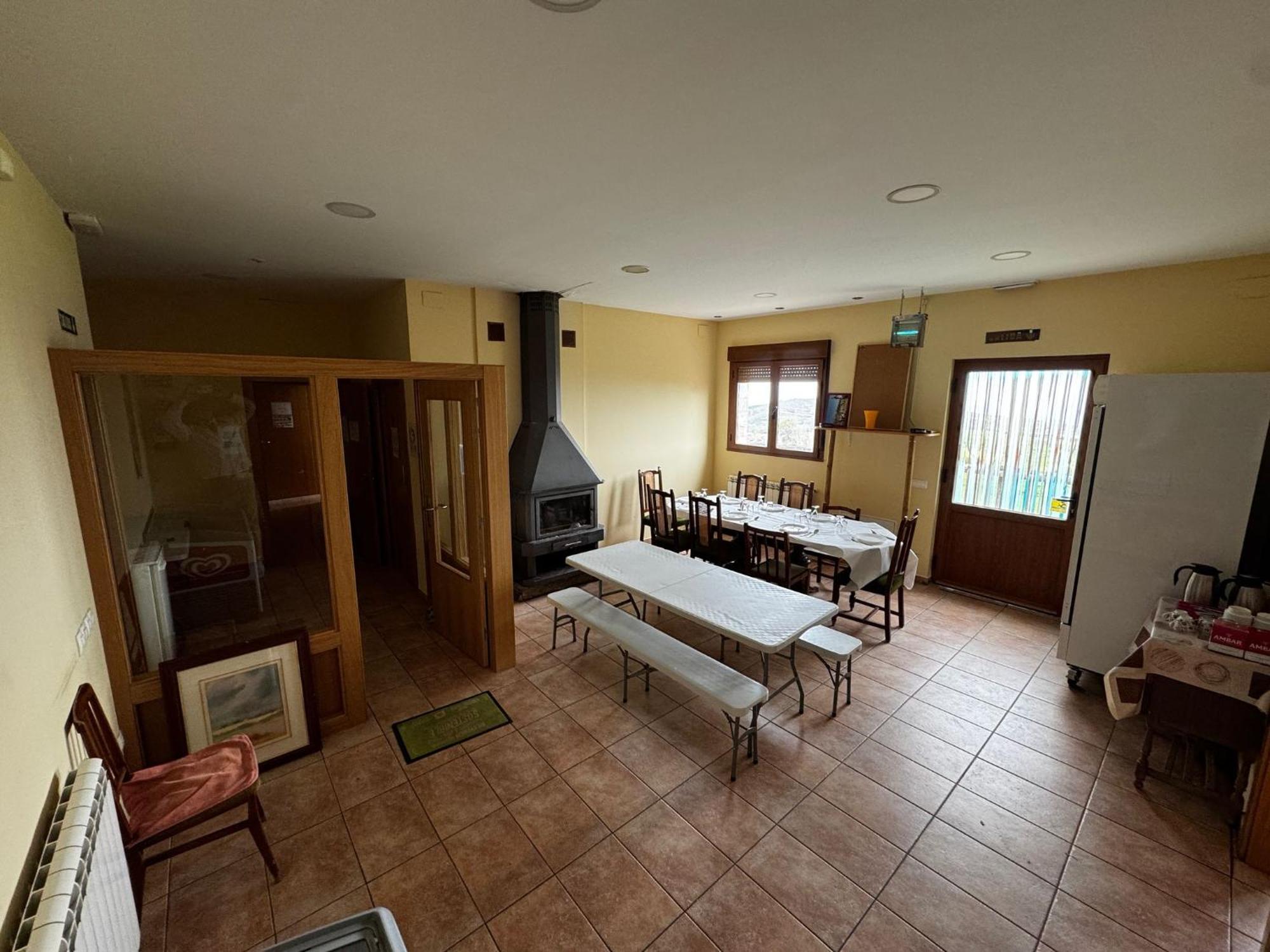 Albergue De Peregrino Cruz De Fierro Foncebadon Ngoại thất bức ảnh